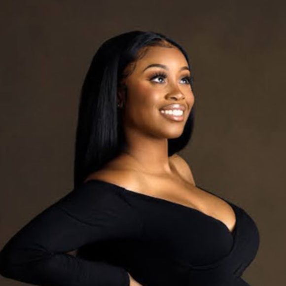 Meet your Posher, Shanice - Picture 1 of 1